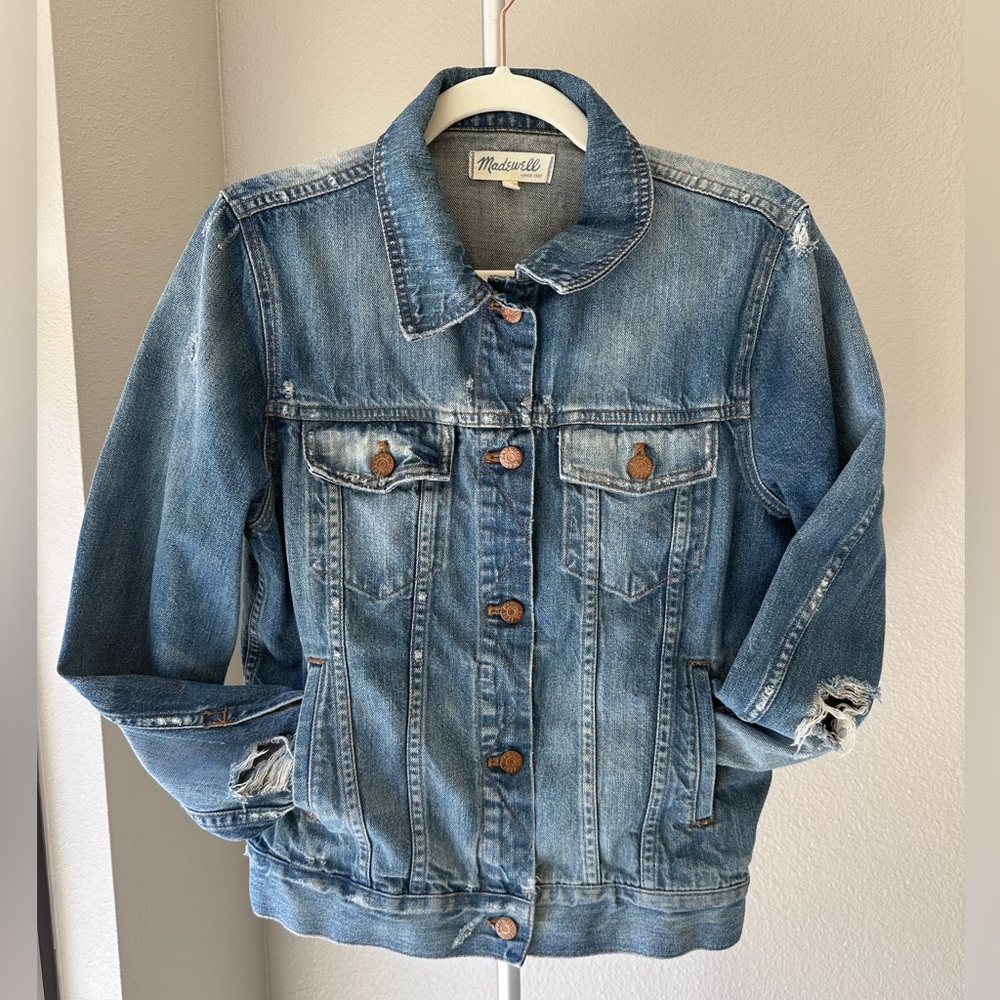 Madewell Distressed Denim Jacket Large Pre-Loved